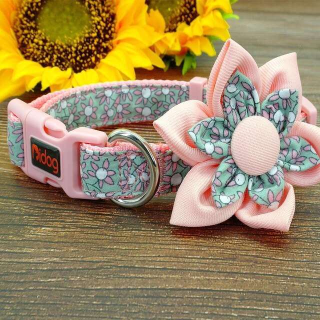 Dog Flower Adjustable Collar.