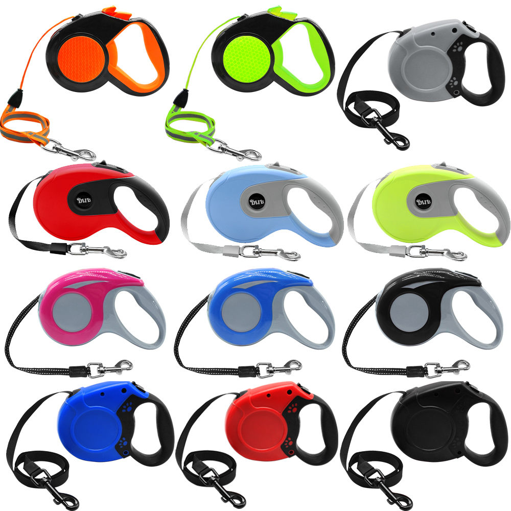 Traction Retractable 16ft Dog Leash.